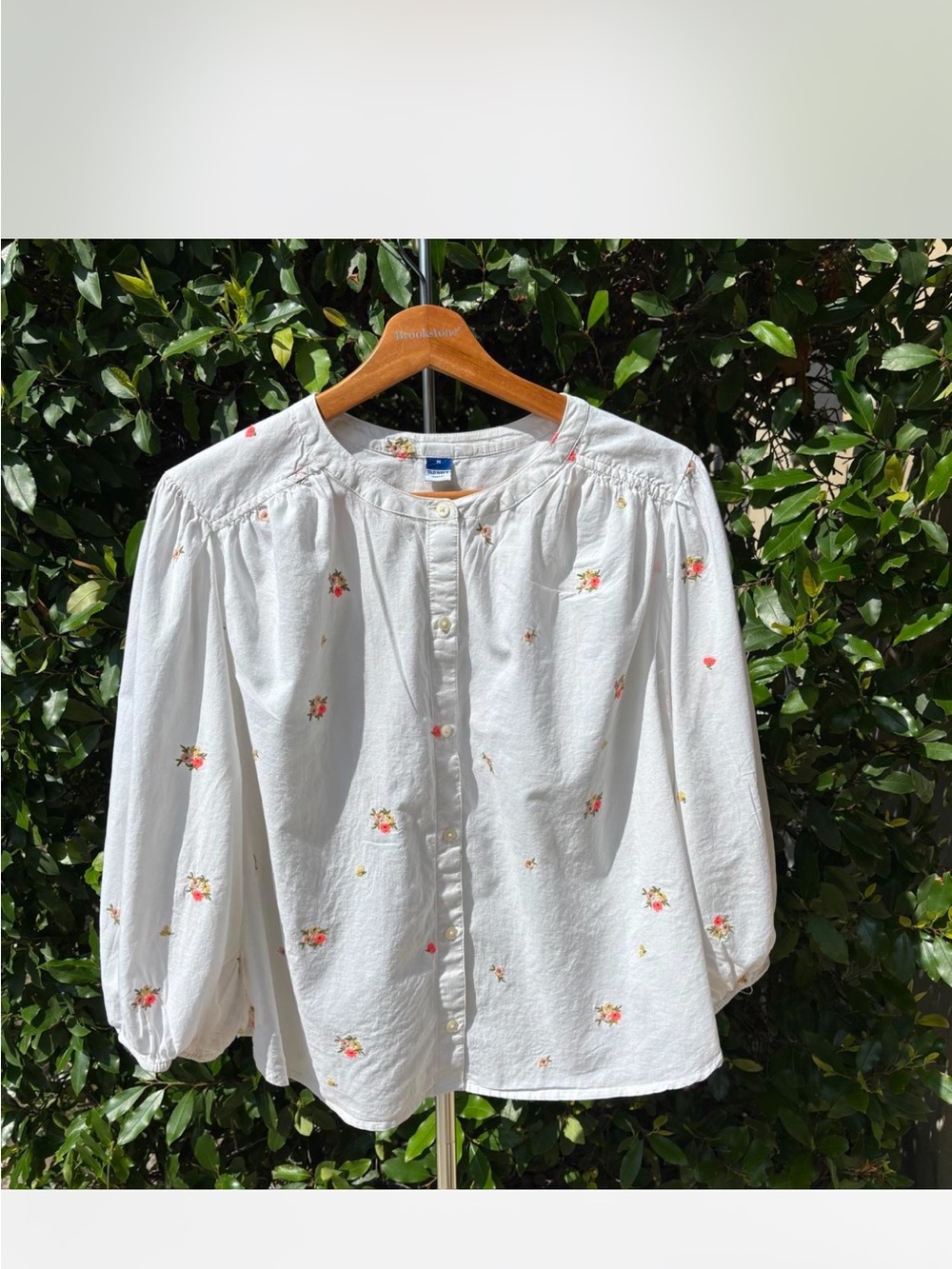 Old Navy White Peasant Blouse with Pink Floral Embroidery